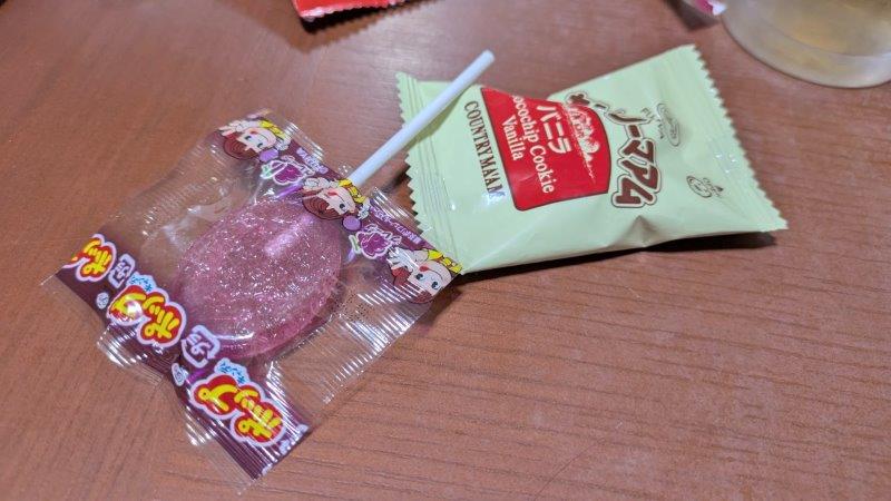 お子様ランチお菓子