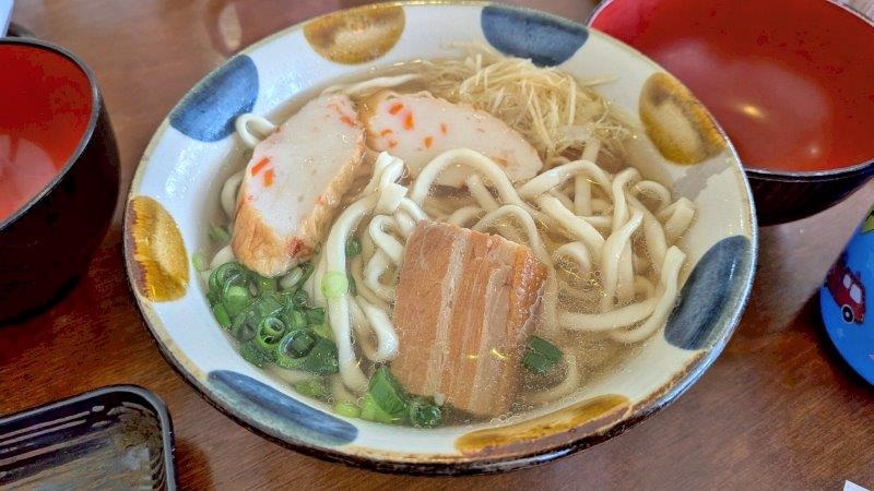 トロトロ三枚肉そば（ミニ）