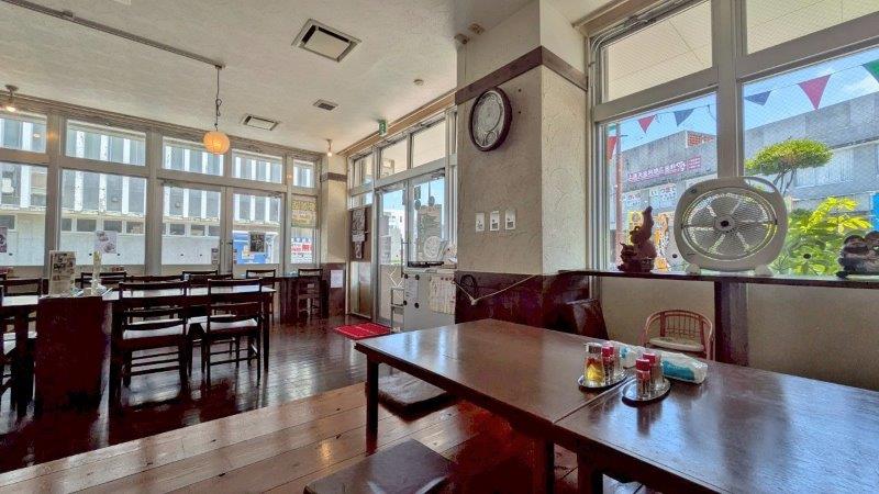 店内
