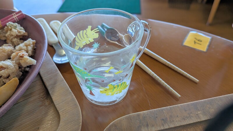 子供用食器