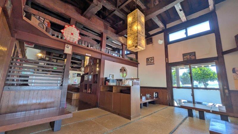 店内