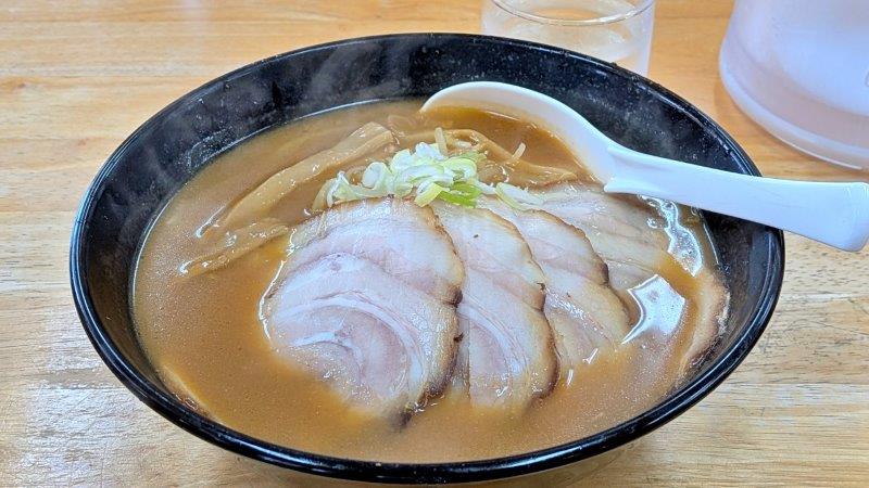 本場味噌ラーメンチャーシュー入り