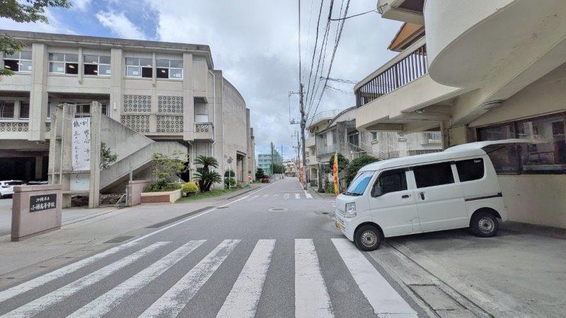 店舗前
