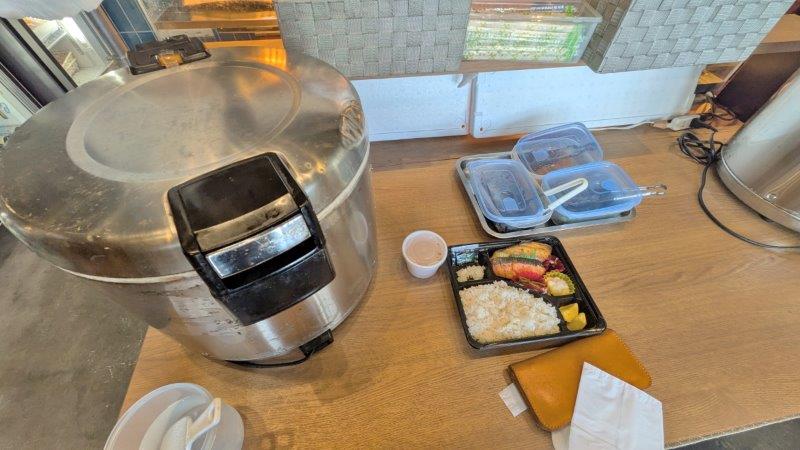 炊飯ジャー