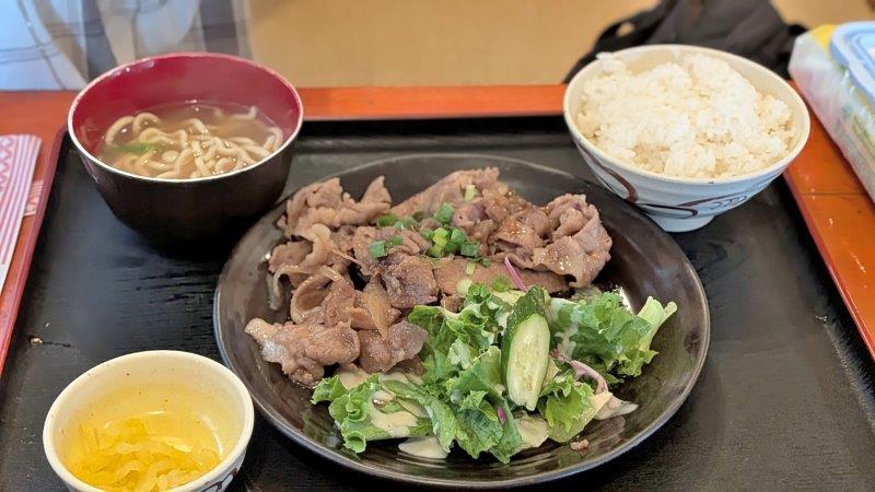 豚肉しょうが焼