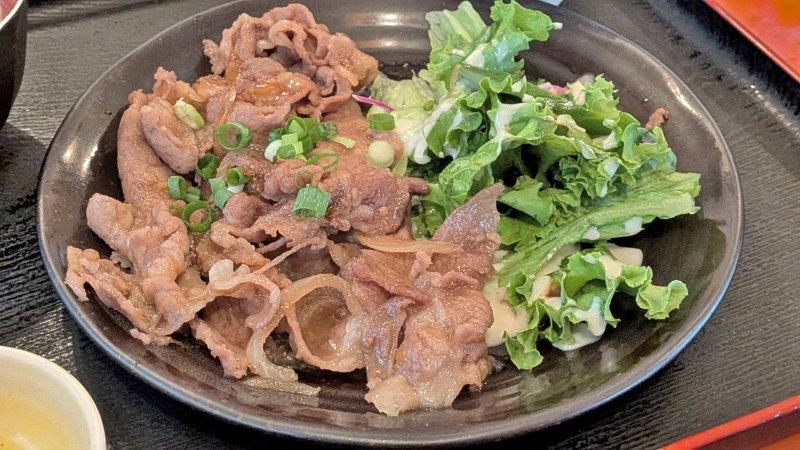 豚肉しょうが焼