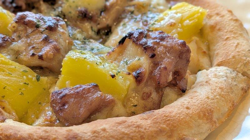 照り焼きチキンとパイナップル