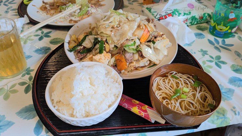 愛ちゃん食堂 肉入りとうふチャンプルー定食