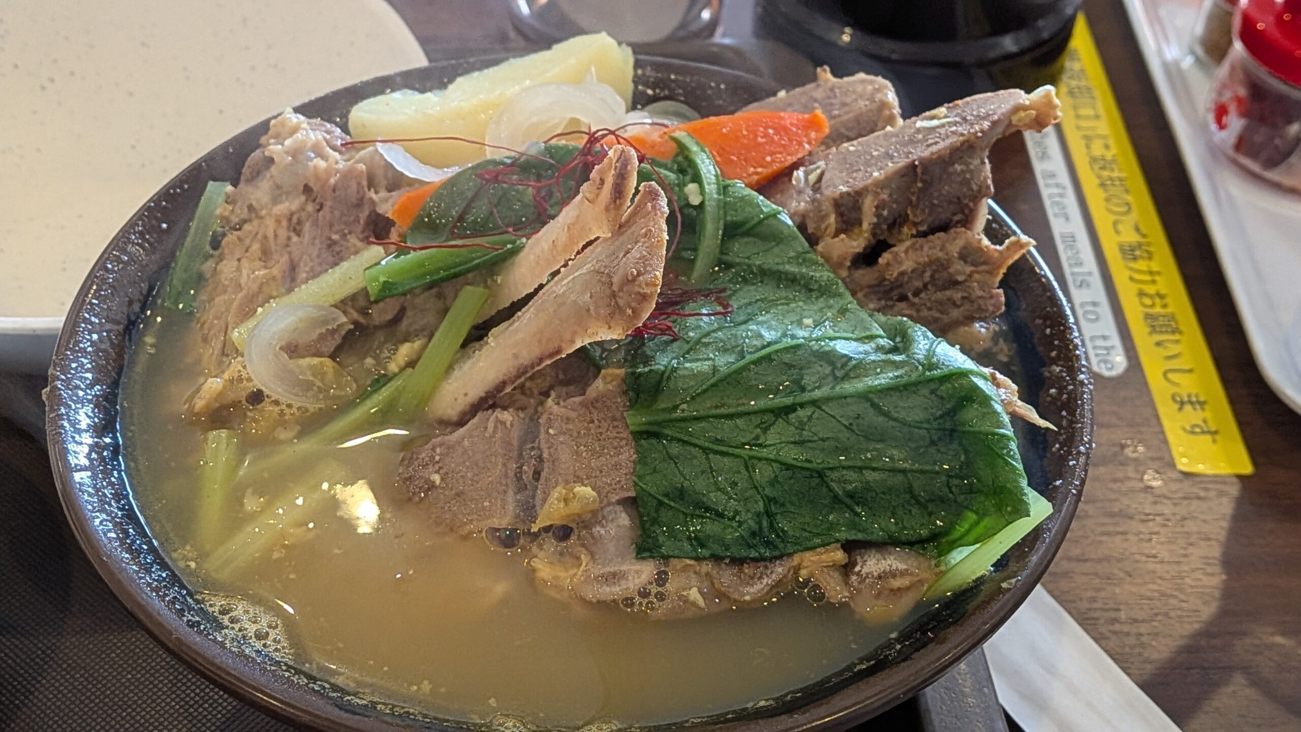 骨汁カレーのアップ