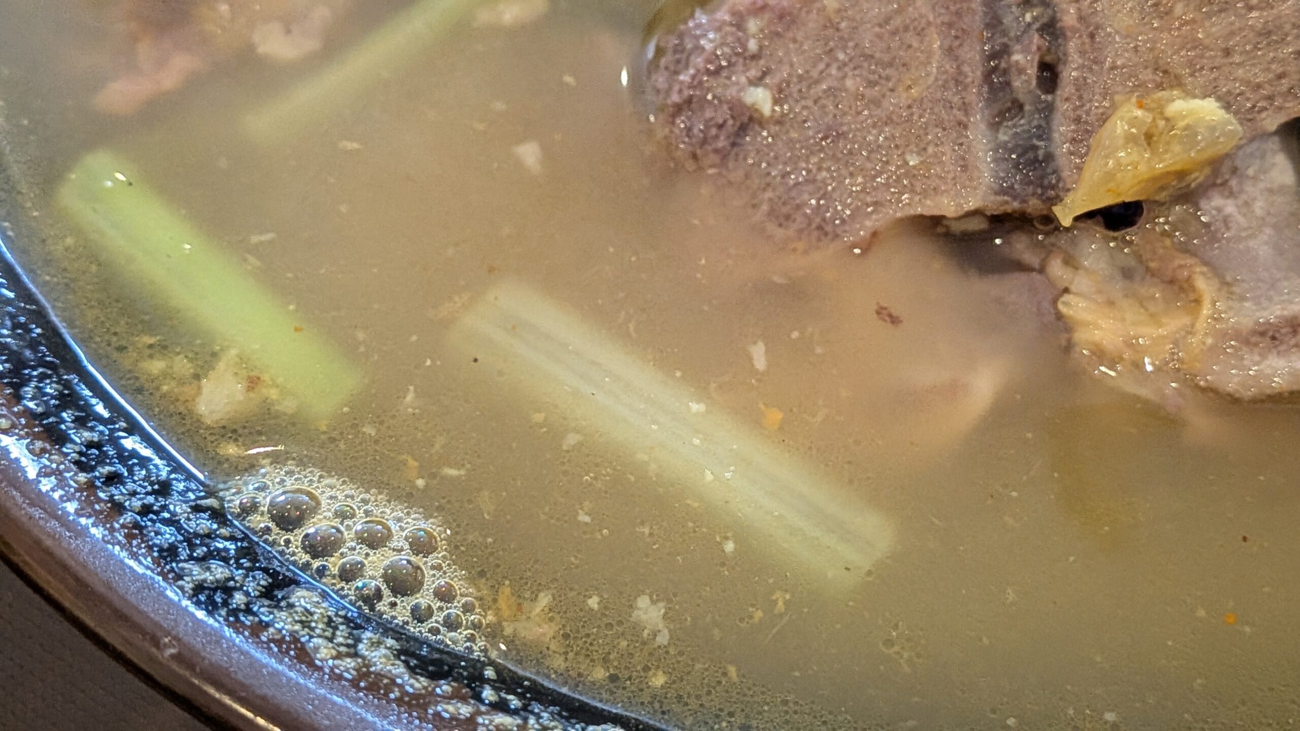 骨汁カレーのスープ