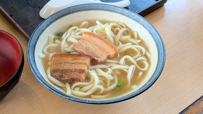 やまびこ 三枚肉そば 小